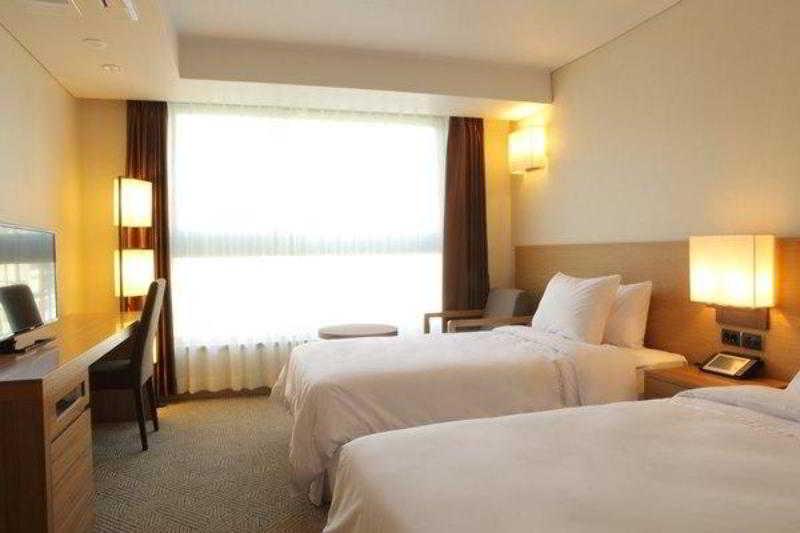 Bareve Hotel Σεογκουίπο Εξωτερικό φωτογραφία
