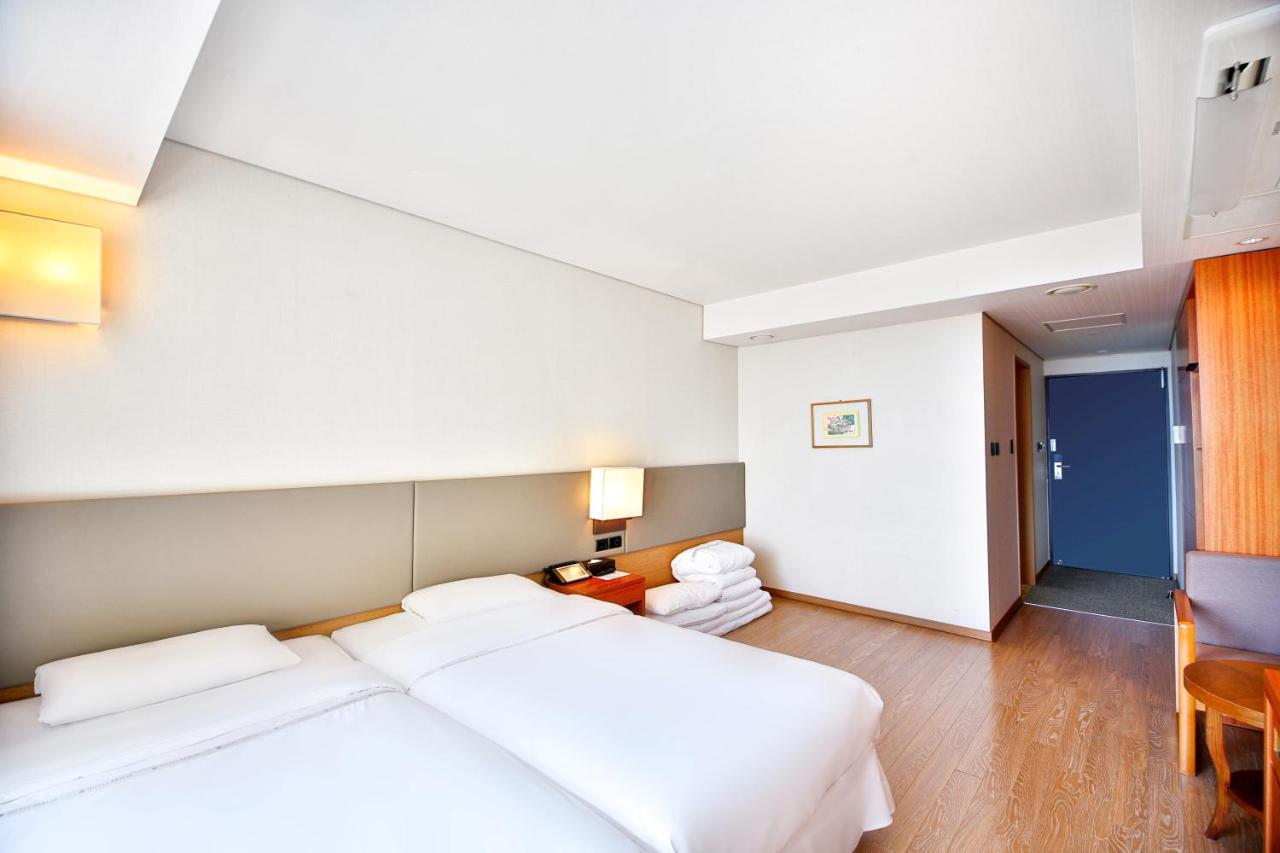 Bareve Hotel Σεογκουίπο Εξωτερικό φωτογραφία