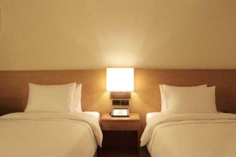 Bareve Hotel Σεογκουίπο Εξωτερικό φωτογραφία